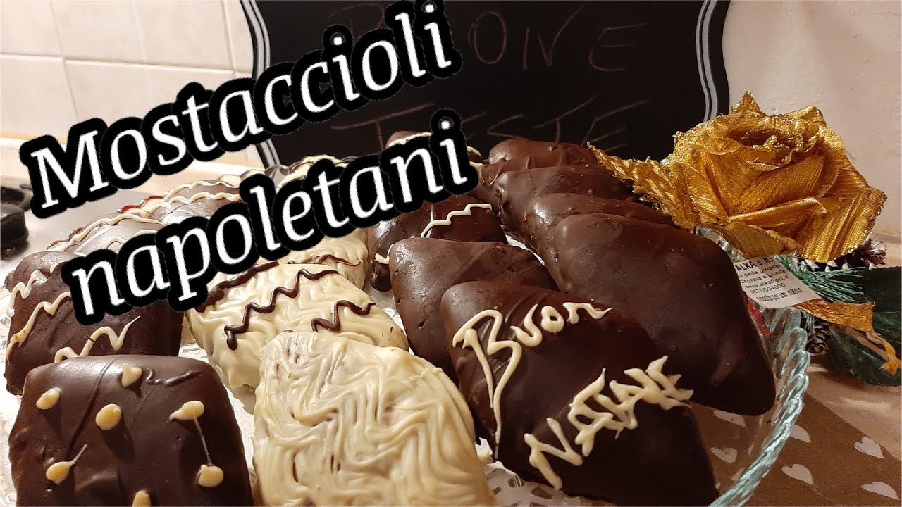 MOSTACCIOLI NAPOLETANI