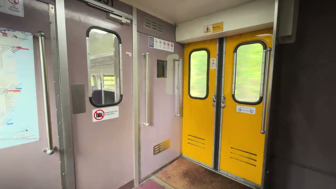 [Farewell V Sets] NSW TrainsLink Comeng V Set EMU [DIM 8051] - Blue Mountains Line