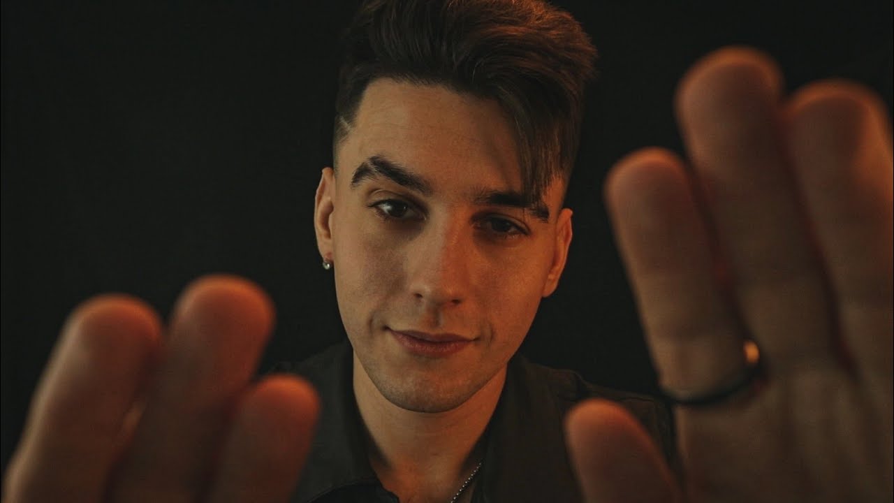 ASMR ROLEPLAY - TU NOVIO TE CUIDA y RELAJA 😴 (ASMR Español Argentina)