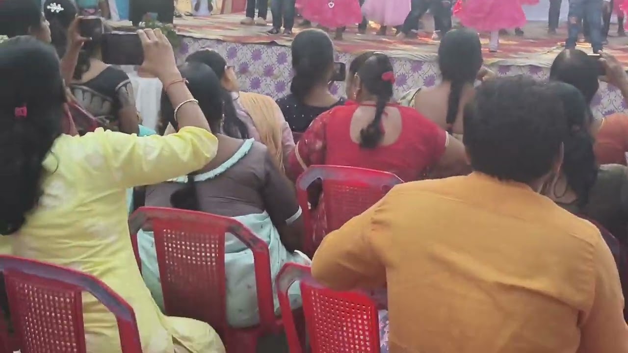 Inchara dance 2nd ilkal nandagokula school