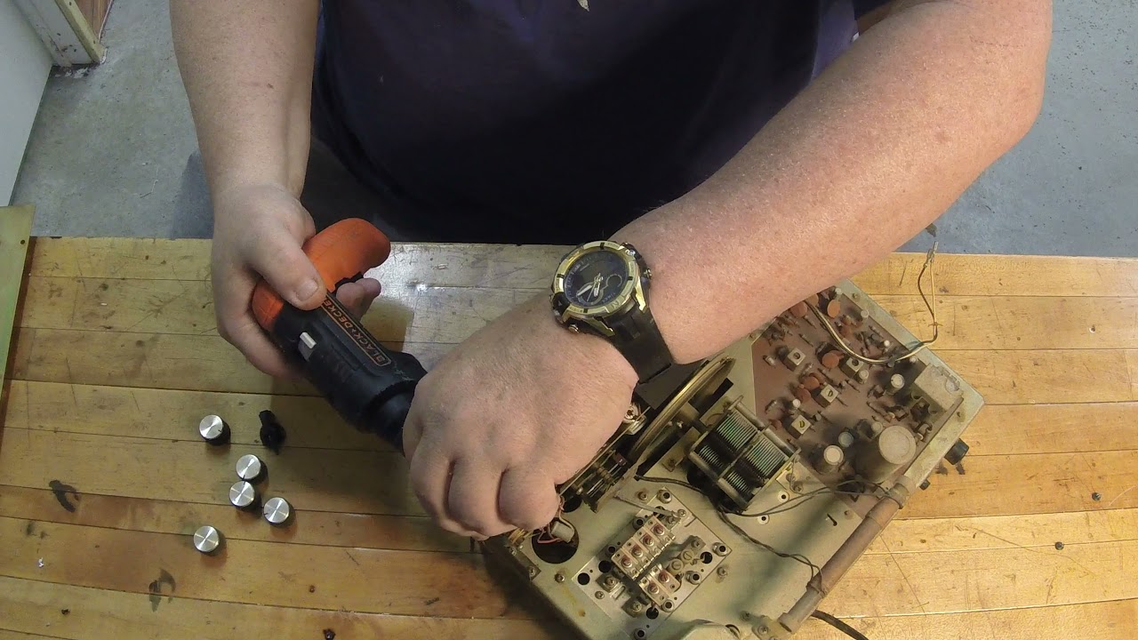 Realistic DX-120 Short Wave Radio Restoration Part 1