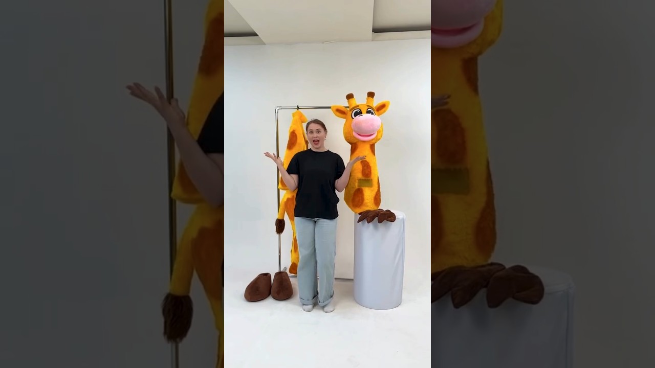 How To Put On A Giraffe Mascot Costume #gims #ninao