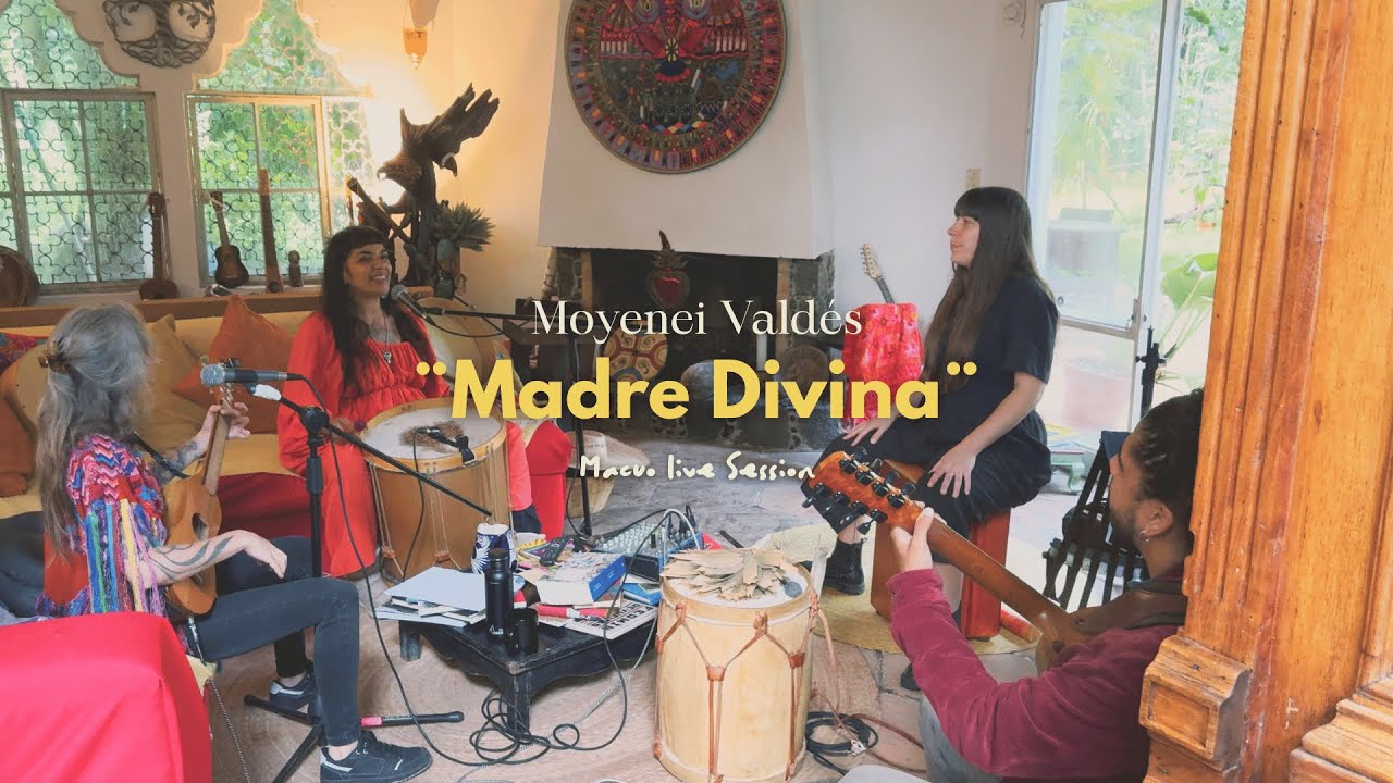MOYENEI VALDÉS - MADRE DIVINA (Macuo Live Session) @moyeneisoul