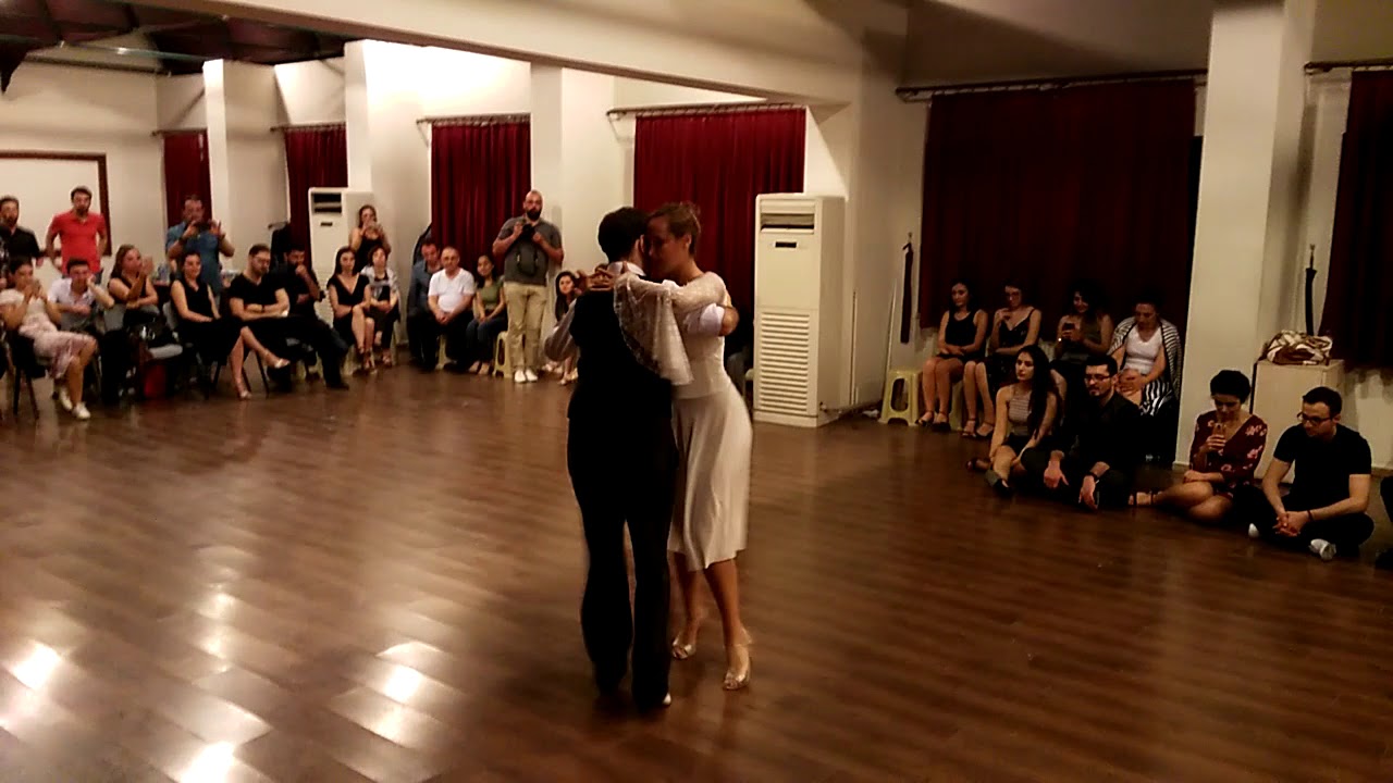 Burak GÜNER & Özlem ÖZŞAYLAN - Juan D'ARİENZO - la cicatriz