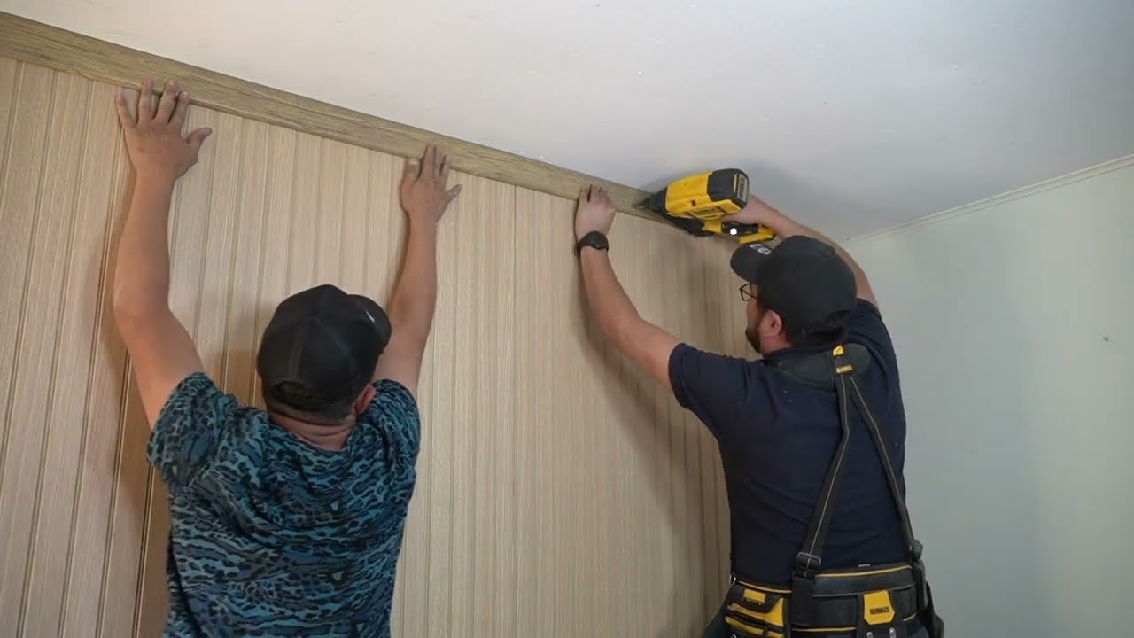 Instalación de Revestimiento Arauco Melamina Ranurada, por el Carpintero del Desierto