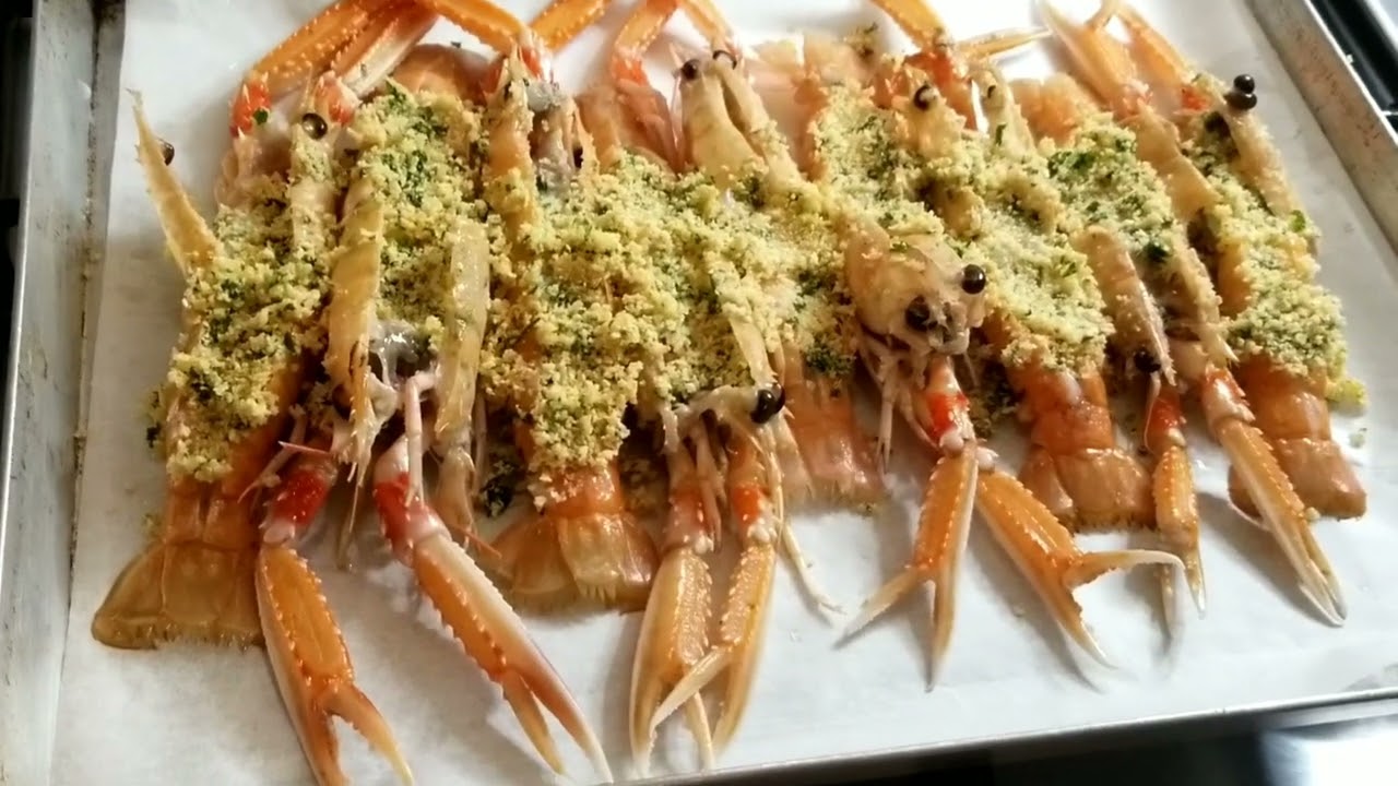 Scampi gratinati al forno.