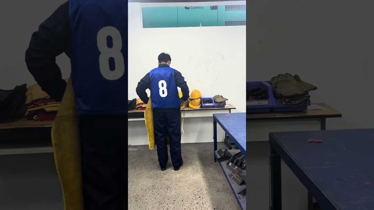 8番　ヴォー　ゴック　ソン