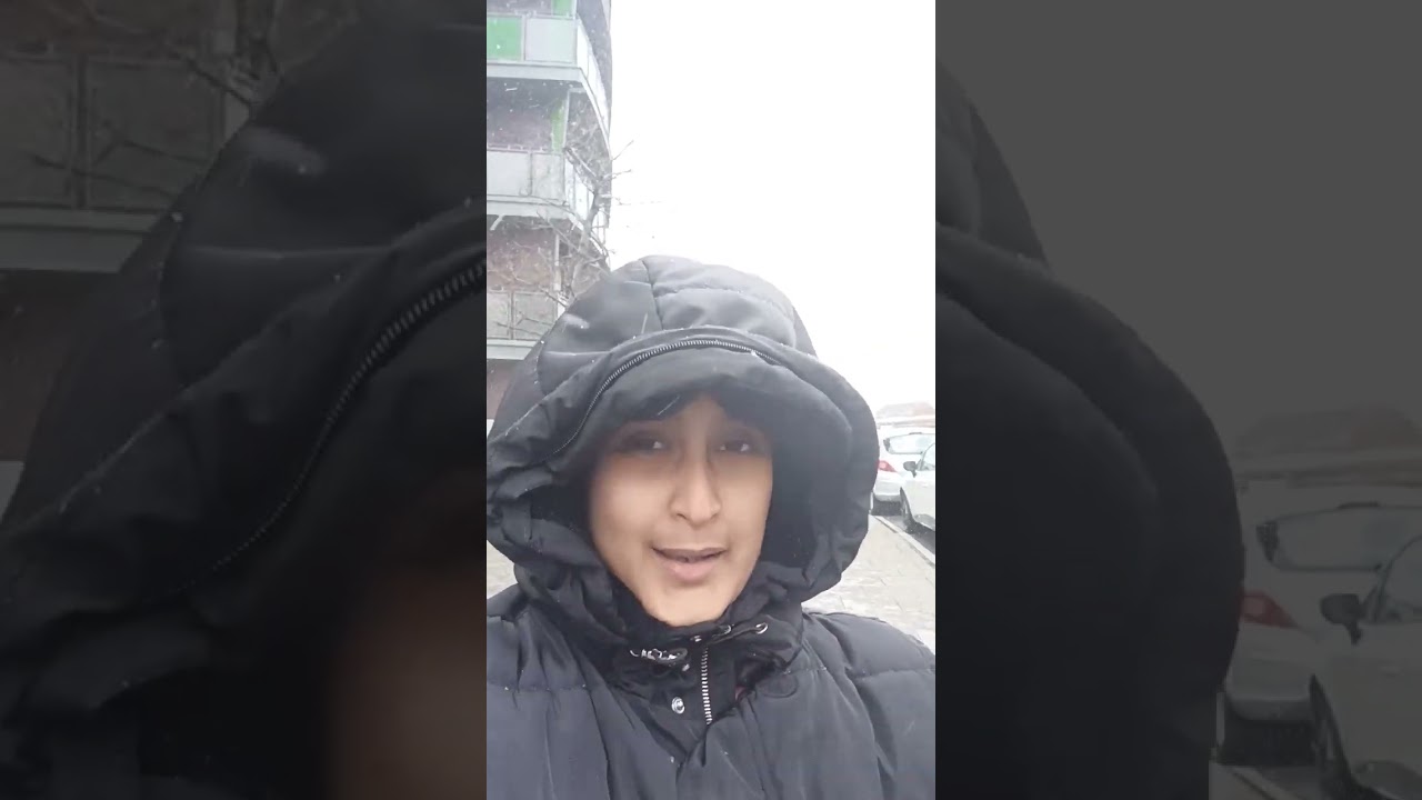 #snowfall #viralvideo #ytshort #shorts #UK #sweetbong #minivlog