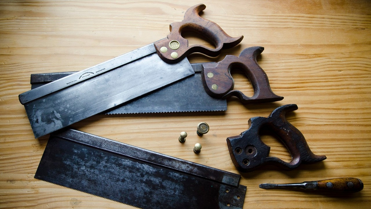 Understanding & Restoring Antique Hand Saws with Tom Calisto