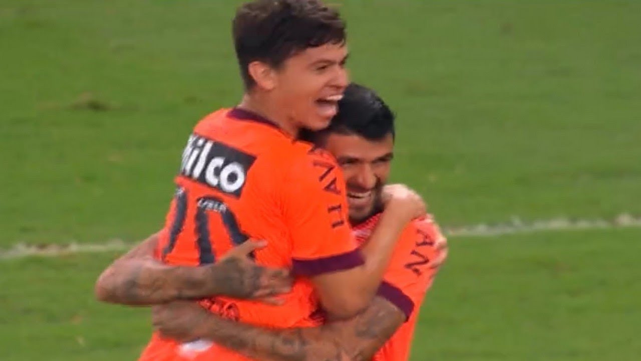 Flamengo 1 x 2 Atlético-PR - Narrações: Luiz Penido & Moura Junior 01/12/2018