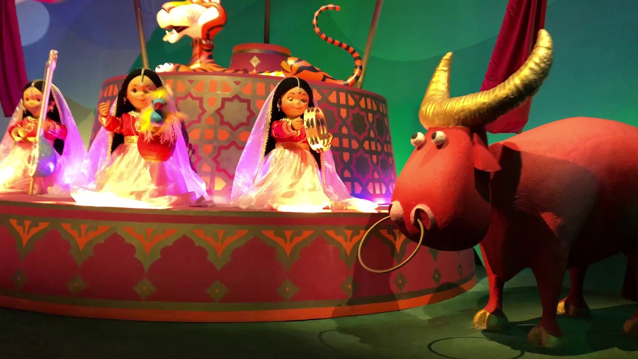 Disneyland Paris - It's a Small World After All - Summer 2018