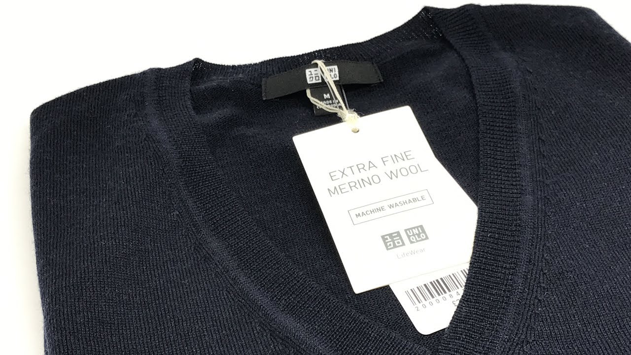 Uniqlo Woman Extra Fine Merino Wool (Navy)
