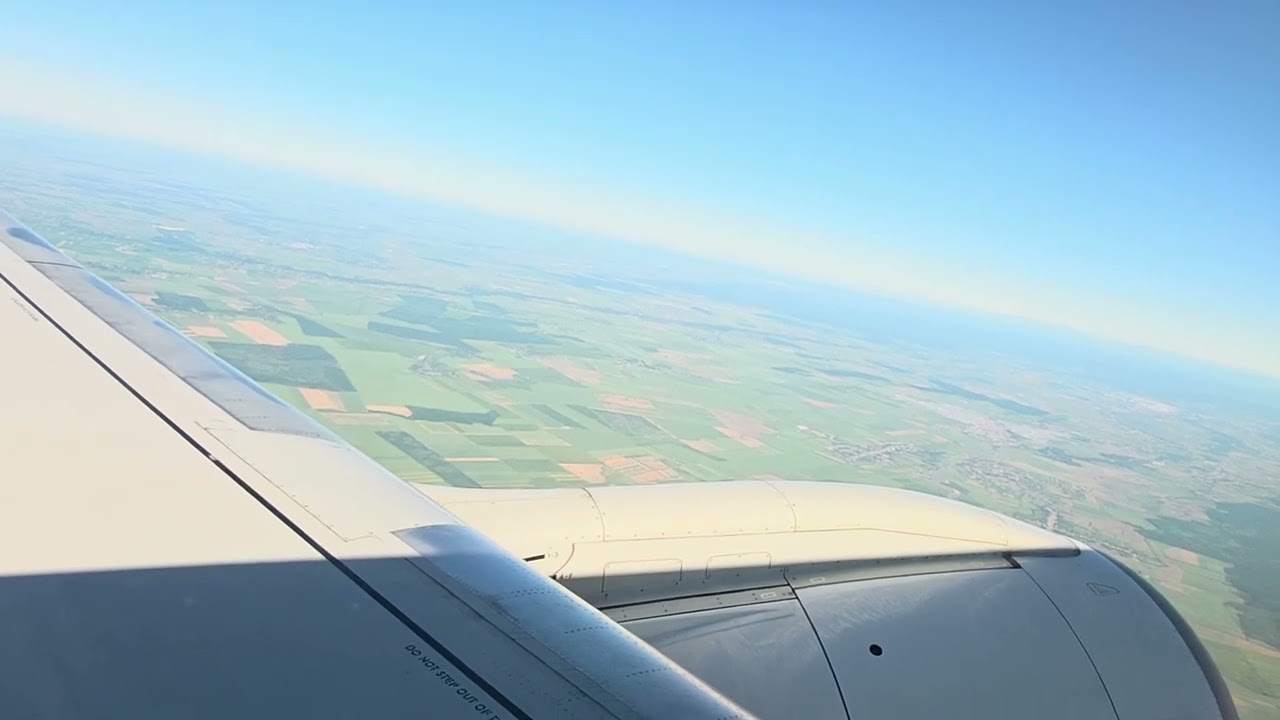 Decolare de pe Aeroportul Otopeni(OTP),cu Embraer 195 LOT POLISH AIRLINES