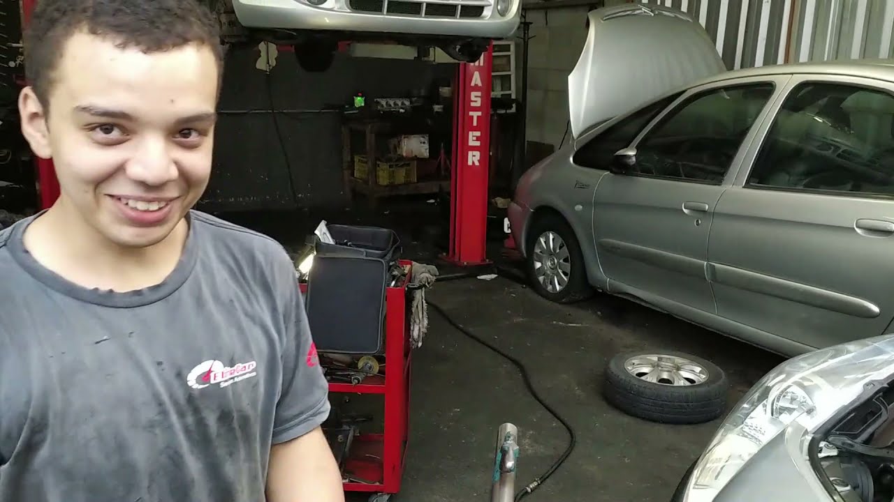 MÃO SUINA ATACOU COM FORÇA NESSE PEUGEOT 3008 THP CABEÇOTE E TROCA DE KIT DE CORRENTE