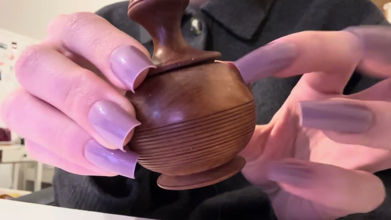 ASMR tapping on random things (unpredictable)