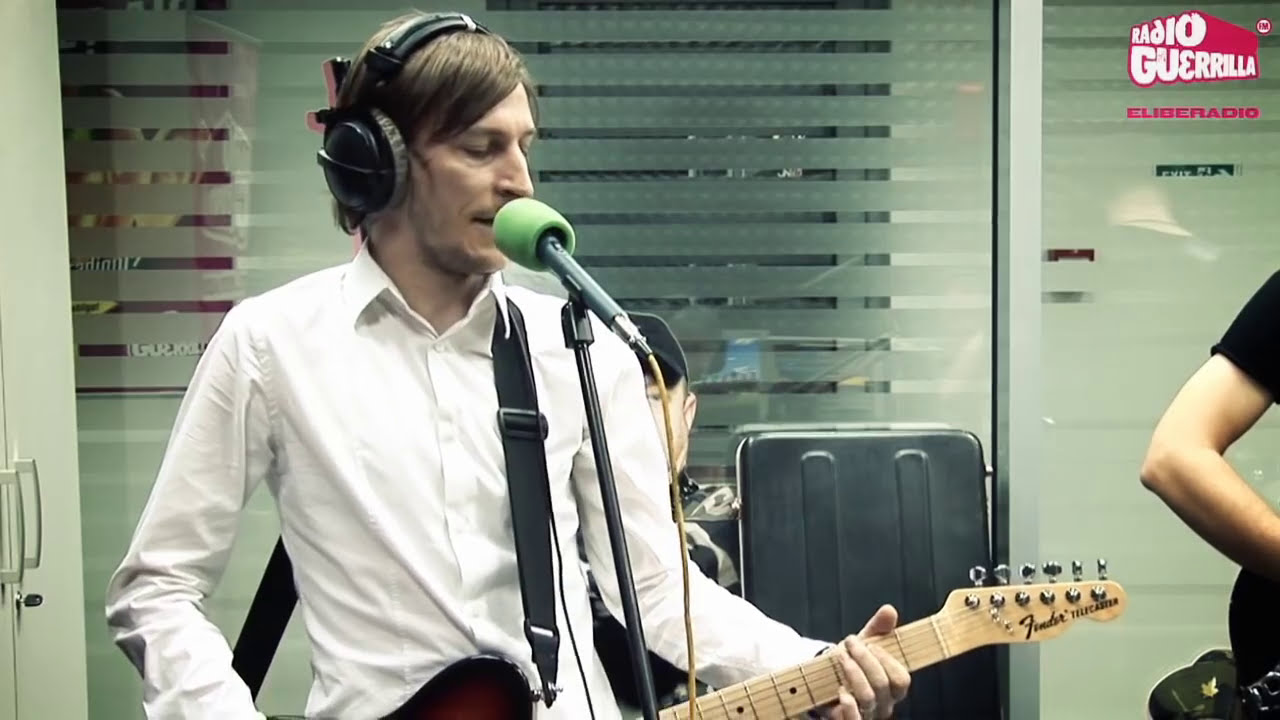The Mono Jacks &mdash; Come Back Girl I Live on Radio Guerrilla