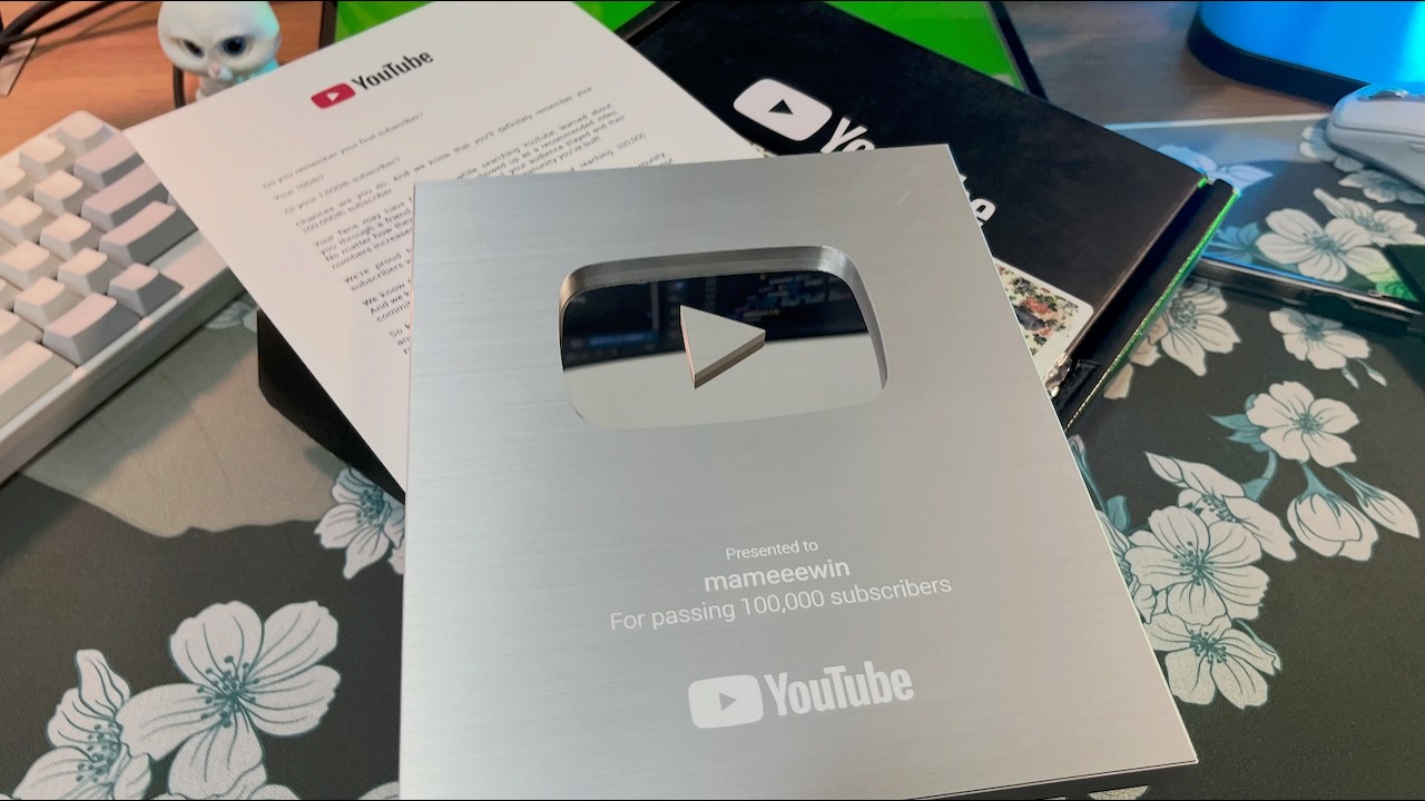 Unboxing The Youtube Silver Play Button