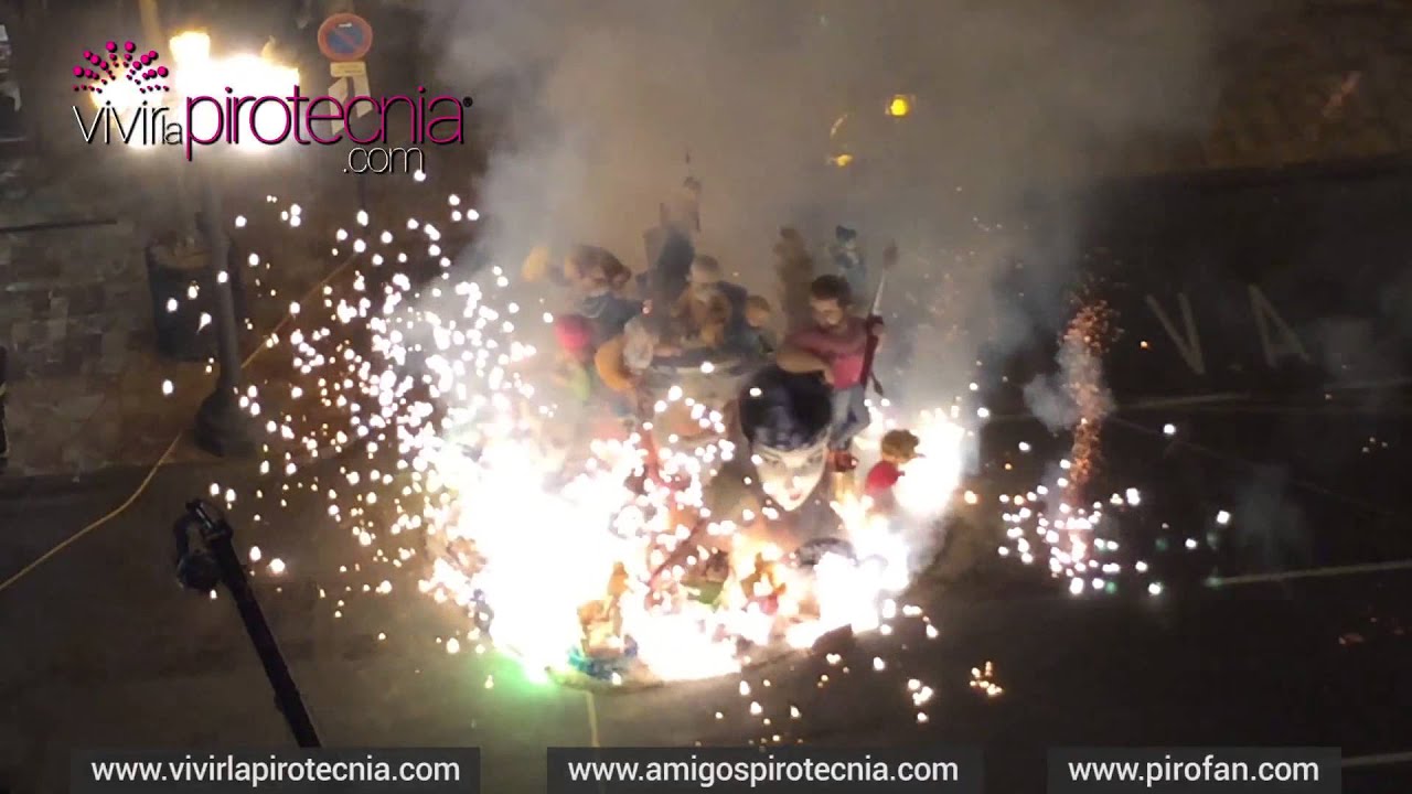 Cremà Falla Municipal Infantil. Pirotecnia Valenciana. Fallas Valencia 2015