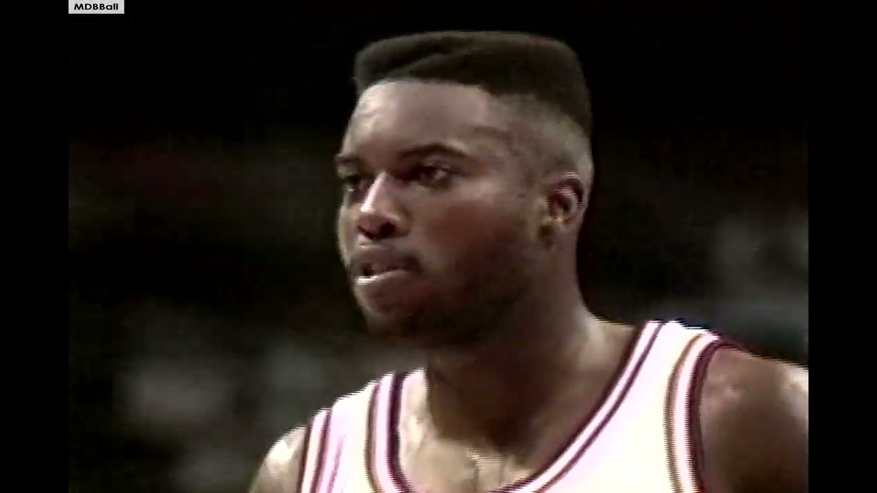 Glen Rice Fakes Out Tony Campbell