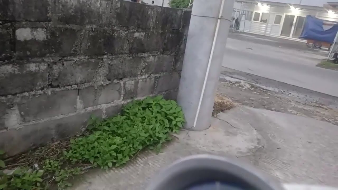 Motovlog  di jalan raya demak