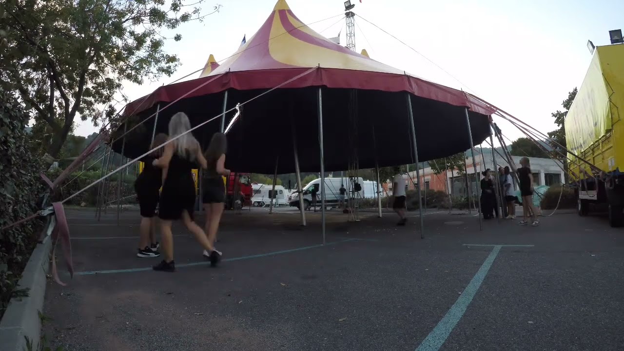 timelapse demontage  Cirque Variety Solliès-pont oct 2025