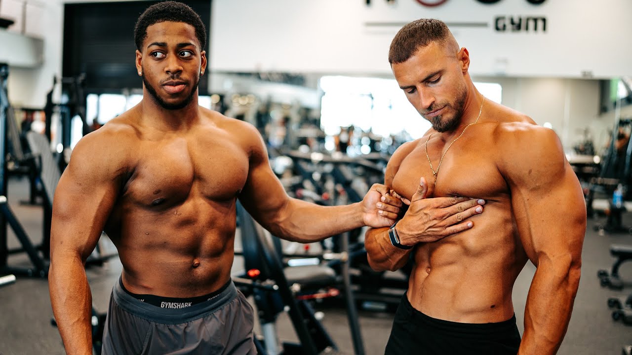 SMASHING CHEST WITH MIKE THURSTON