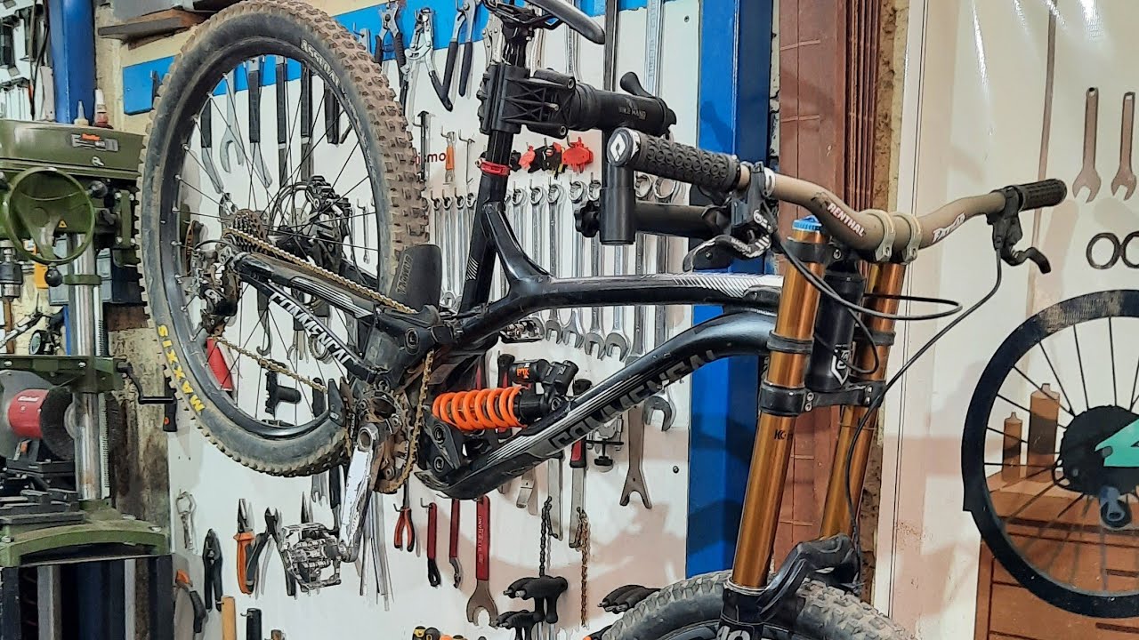 commencal v4 supreme (2017)