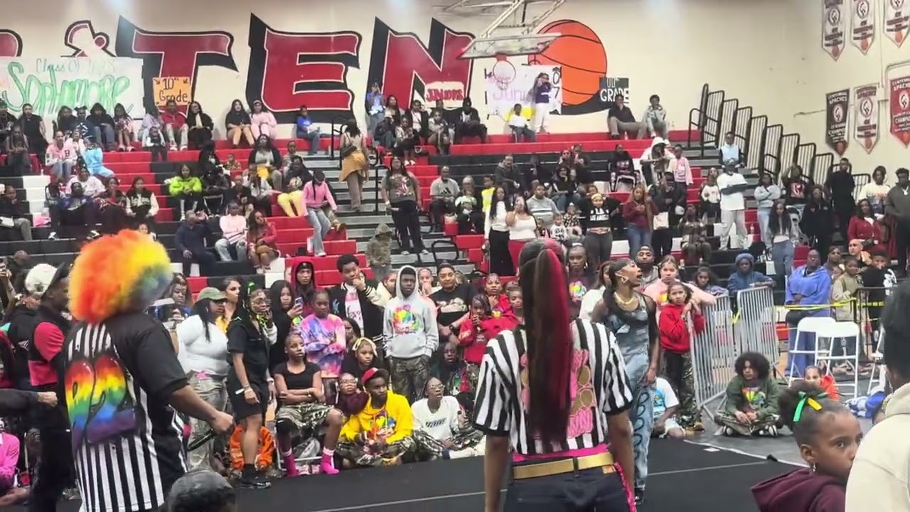 ( BTS )BATTLE ZONE  @H-SQUAD. H-SQUAD. @HELENSQUADTV #dance 