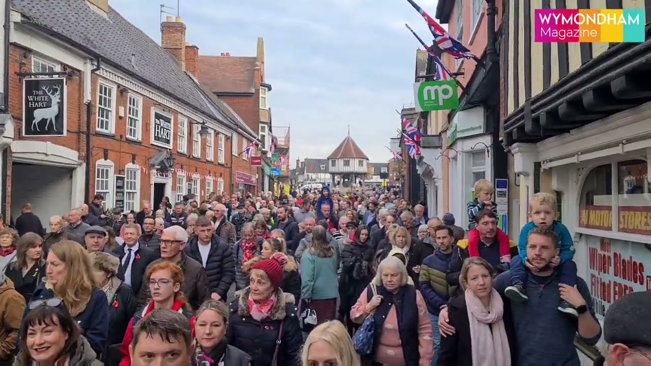 Wymondham Remembrance Sunday 2022: Parade and War Memorial