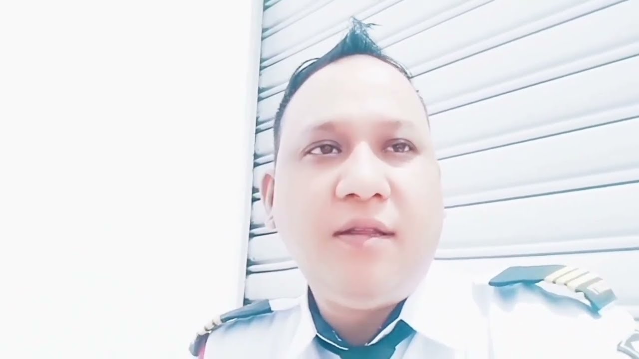 भुन्टिलाई धेरै माया गर्नेकेटा संगभेट भयो भुन्टिको हालत देखेर भिन्टिलाइ सान्तना दिदैगर्दा भुपेन्द्रले