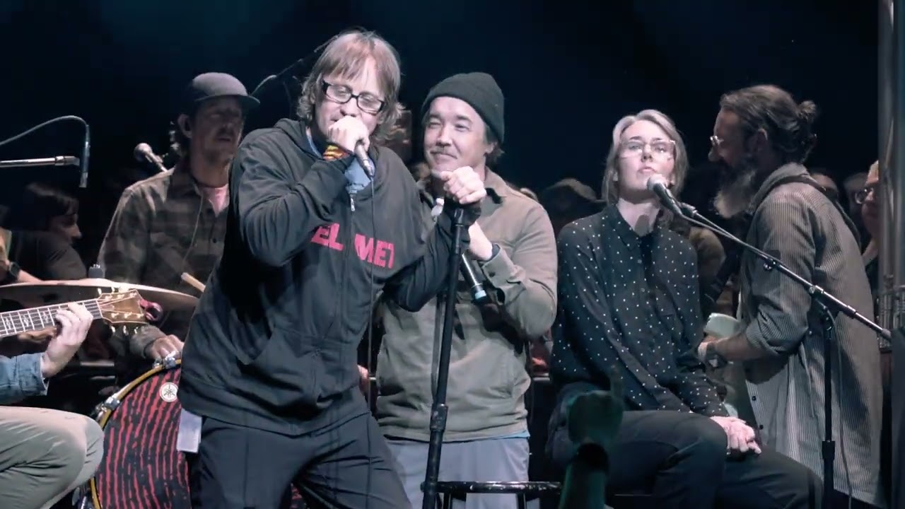 TEENAGE DIRTBAG WHEATUS & HOOBASTANK LIVE AT EMO NITE LOS ANGELES!