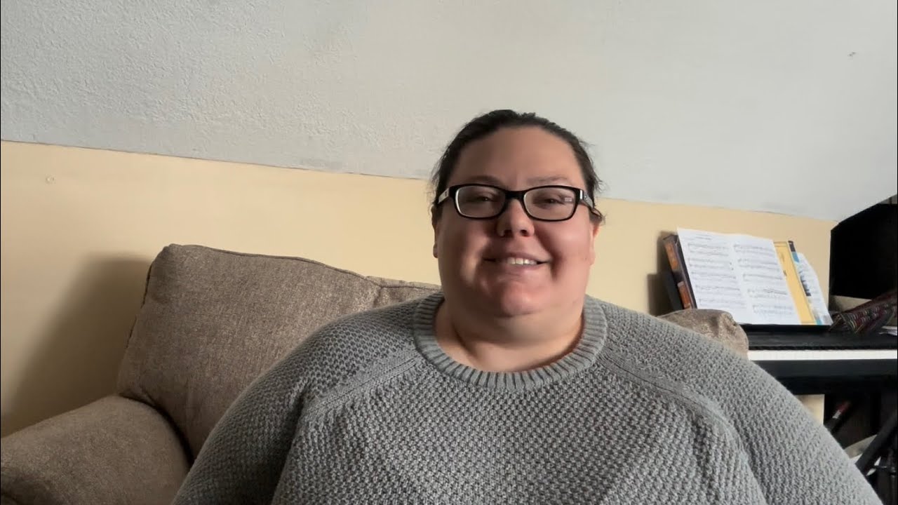 Episode 38| Chromatic Knits | Knitting Podcast - Hello 2024!!