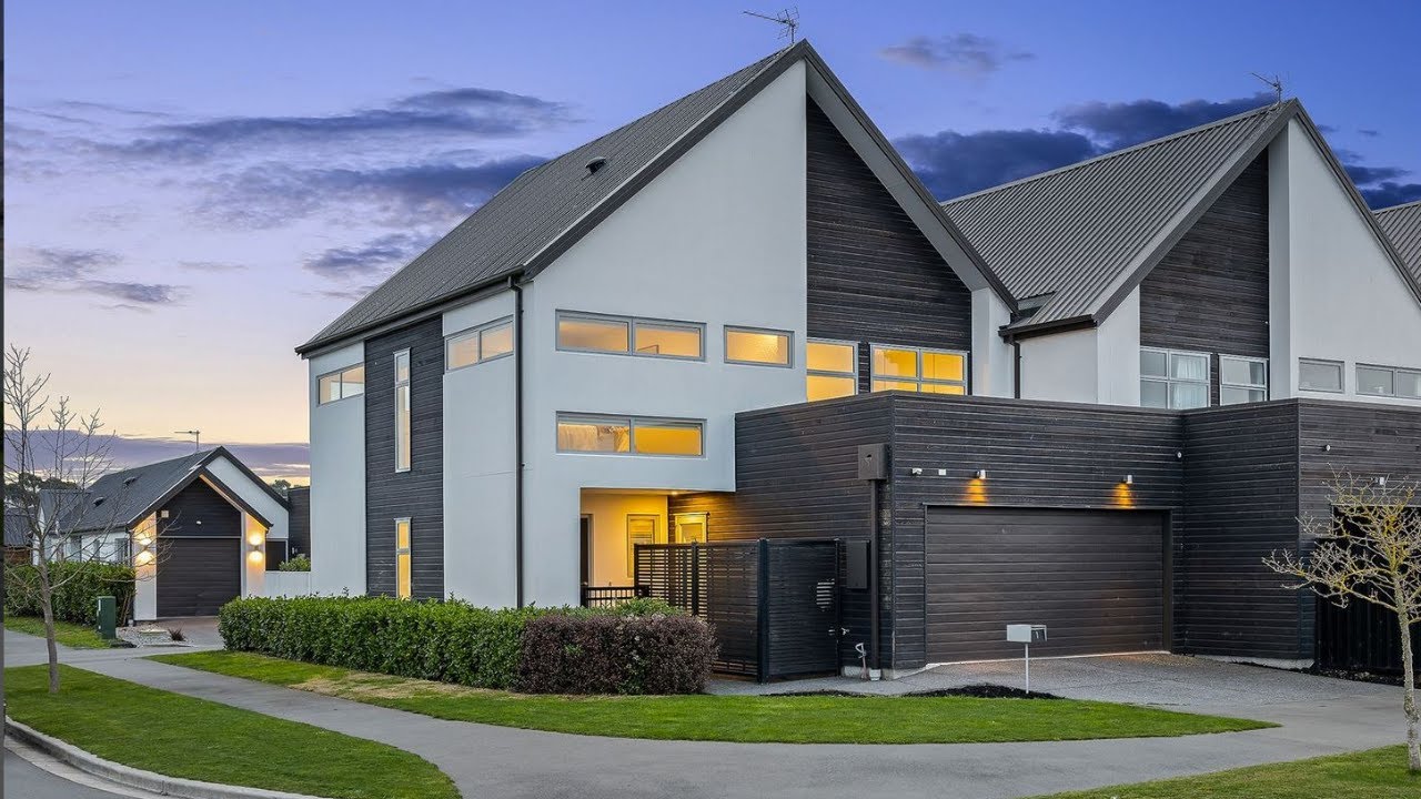 1 Taupata Street | Modern Family Retreat ...