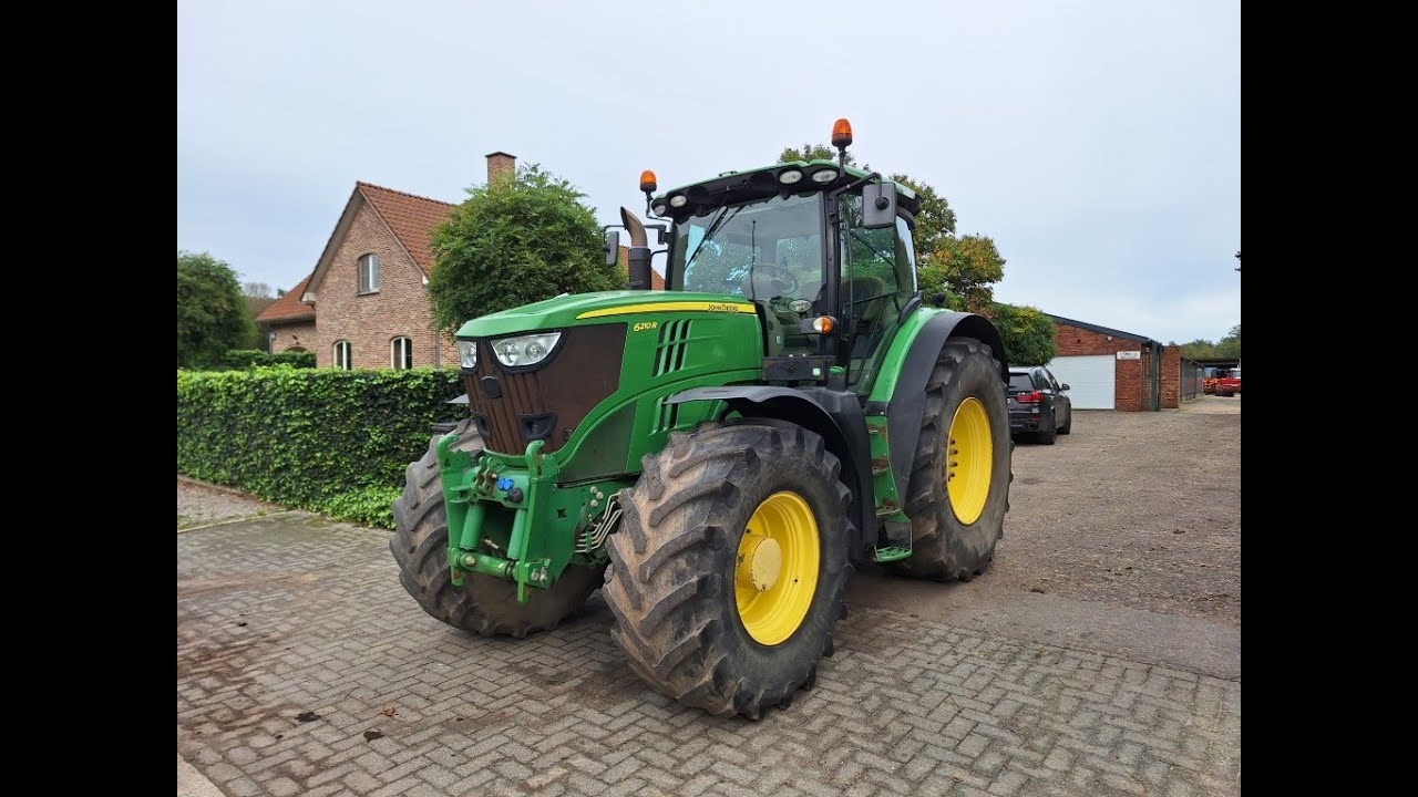 John Deere 6210R