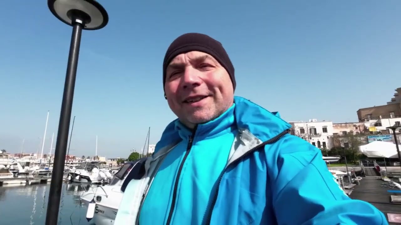 BARCA A VELA, TARANTO, PUGLIA, CAPRERA