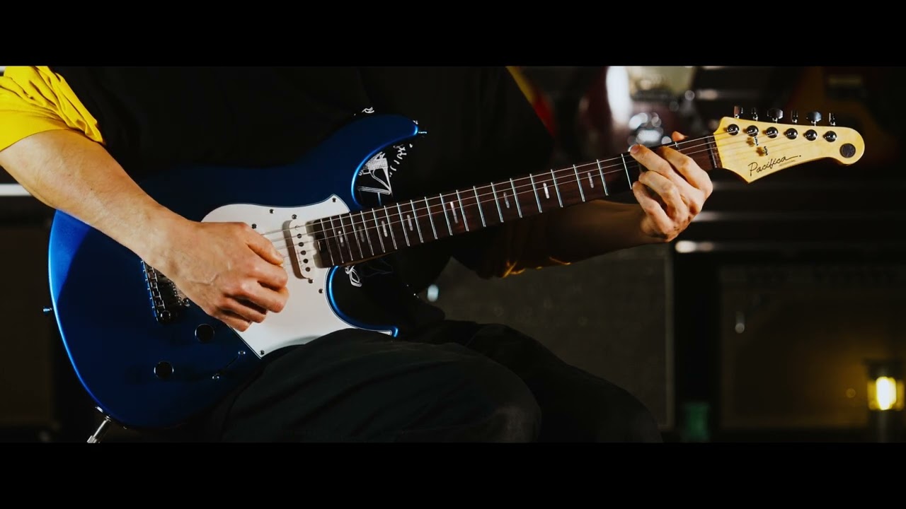 YAMAHA Pacifica Professional PACP12 / Sparkle Blue