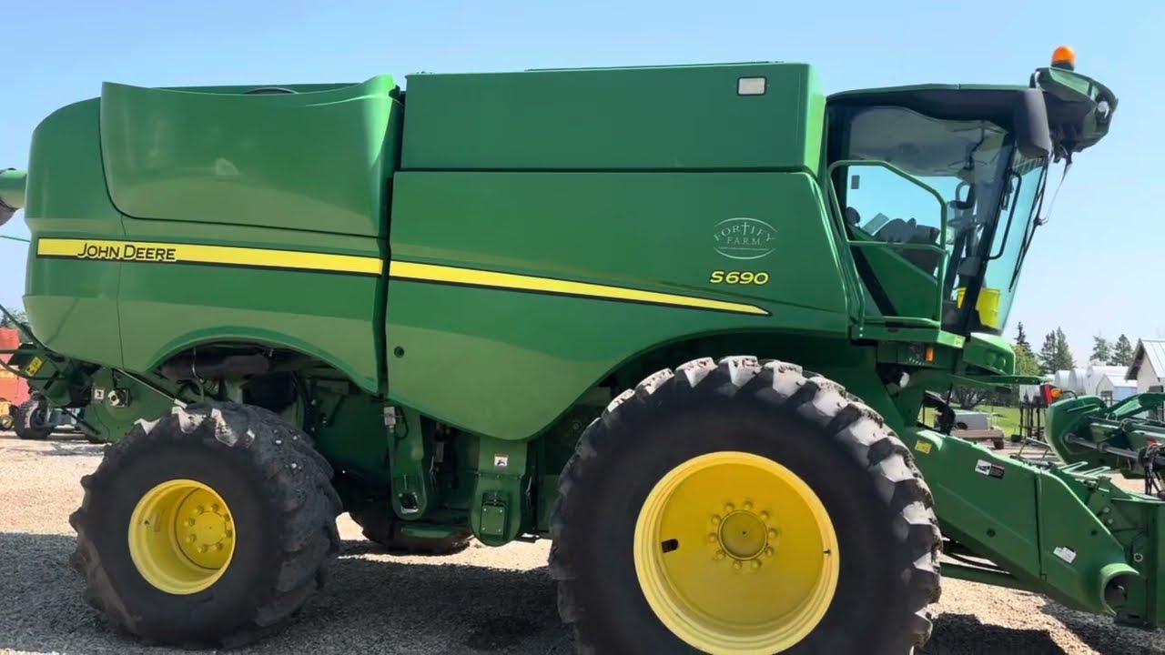 John Deere 640D cross auger install
