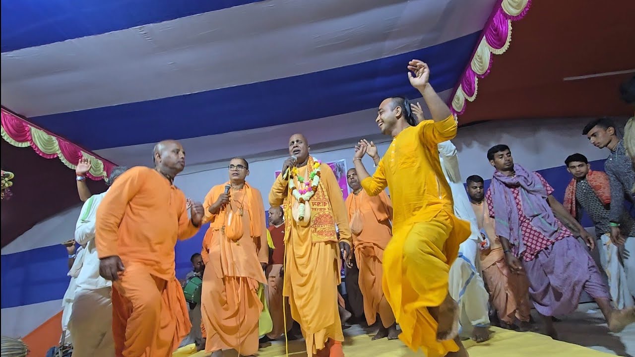 নবদ্বীপ মন্ডল পরিক্রমায় ভক্তদের নিত্য। না না দেখলে মিস করবেন । #iskcon #নবদ্বীপ 