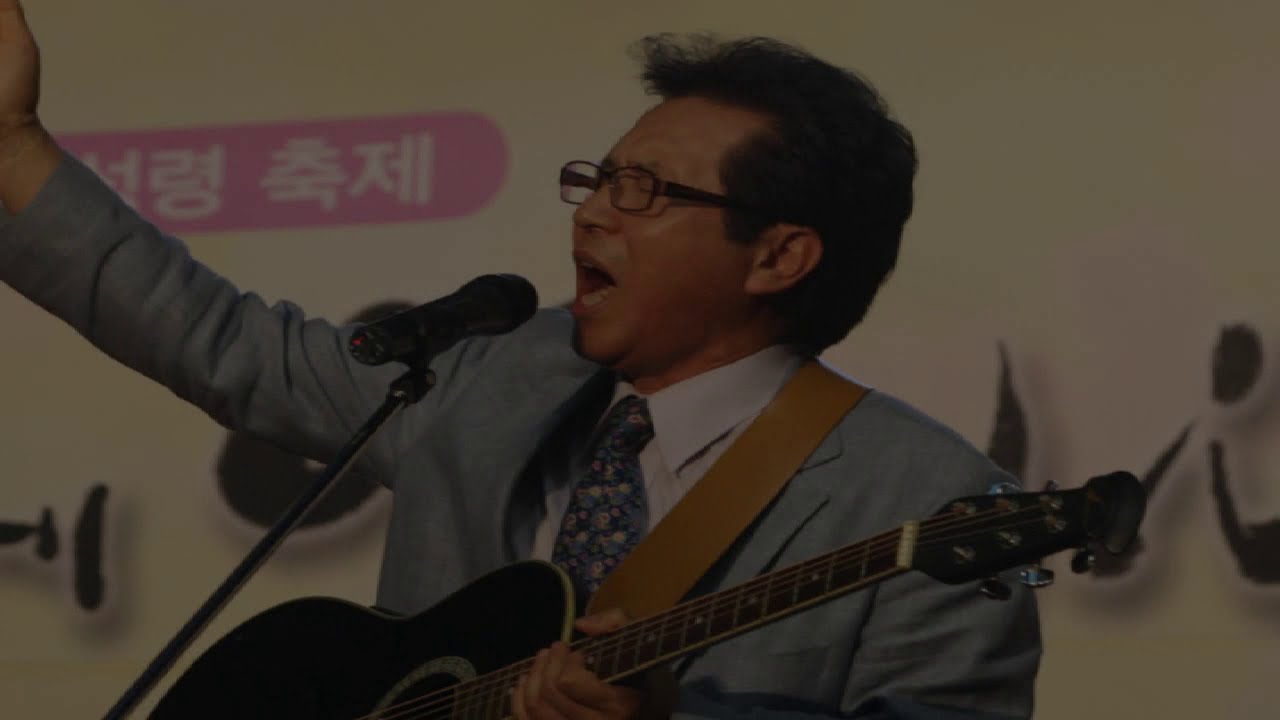 '하늘의 영광' 장욱조 목사 찬양