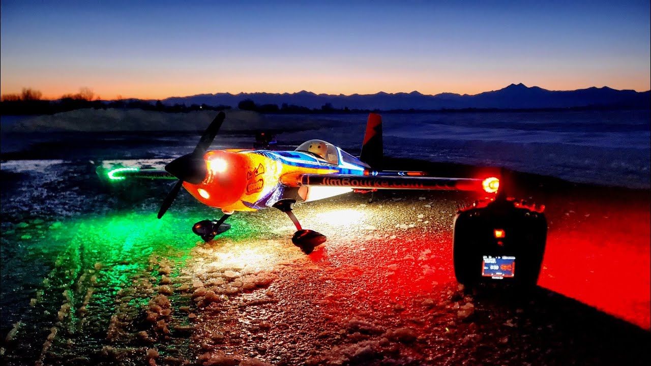 E-Flite Extra 330sc: Never too dark to fly