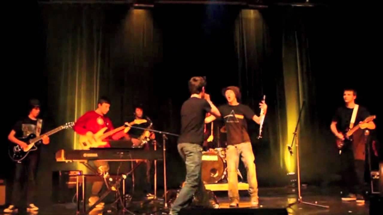 Belzébuth secondaire en spectacle
