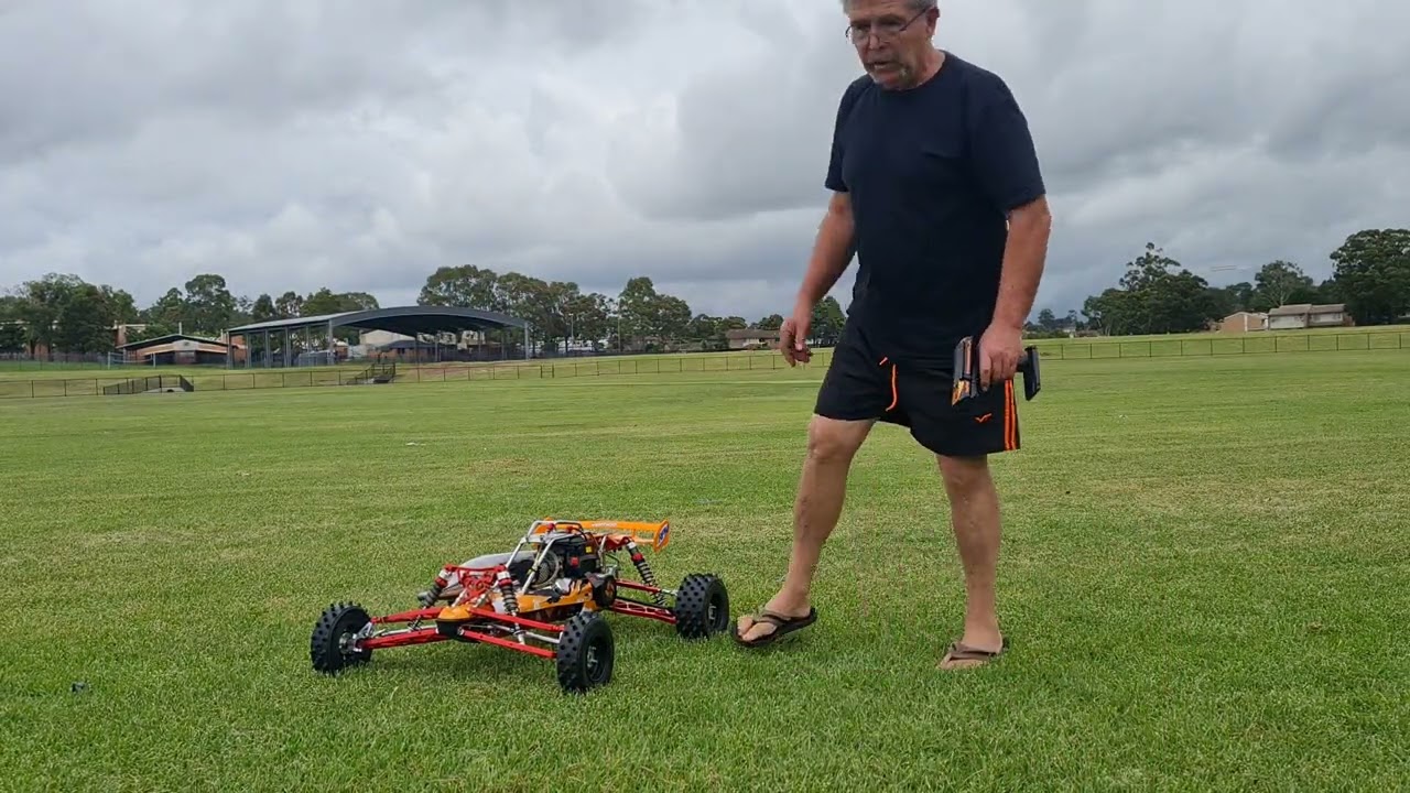 Rovan 71cc 5B Max running in, first run !!!!!!!
