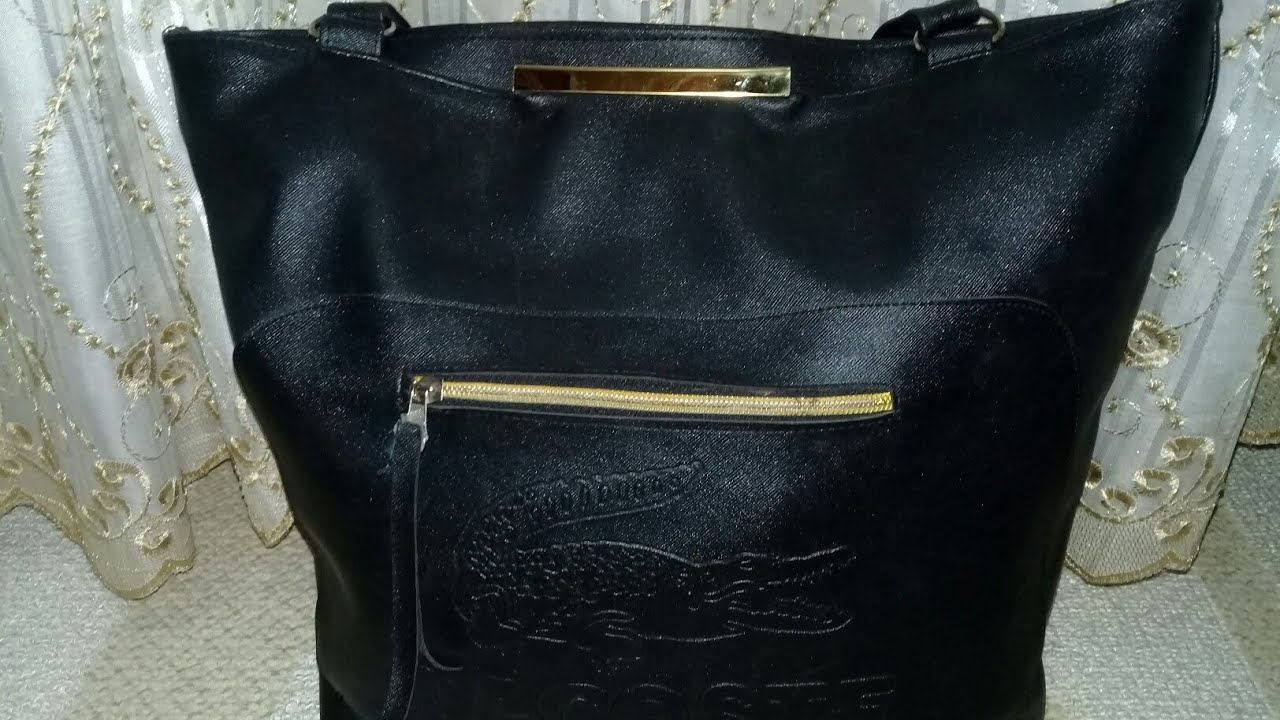 ماذا يوجد فى حقيبتى/What's in my bag👜 
#٢٠٢٠أحلى
