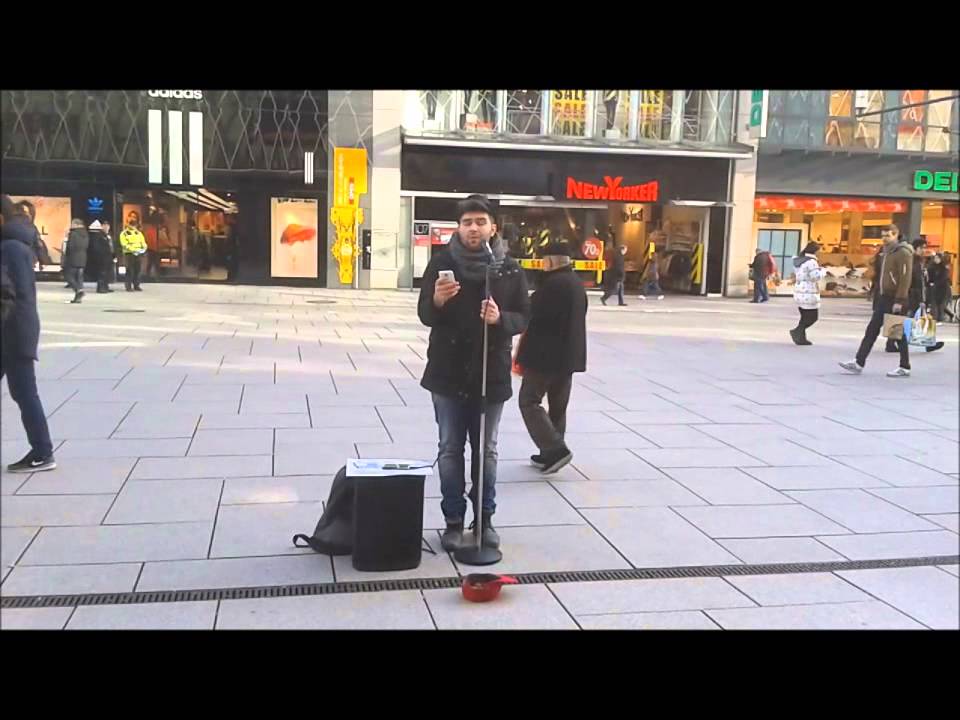 Straßenmusiker Frankfurt am Main Mijo auf der zeil 2