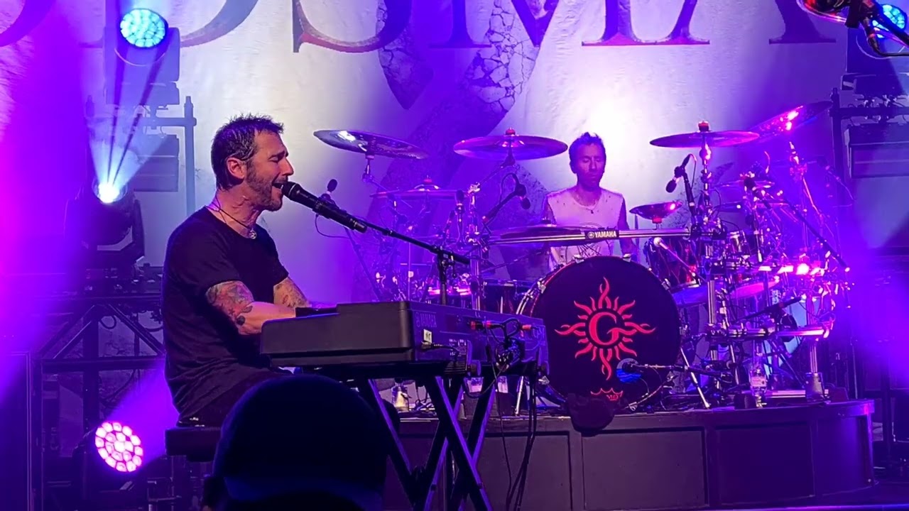 Godsmack - Sully Erna Speech + Under Your Scars (live) @ o2 Birmingham Academy 12/10/2022