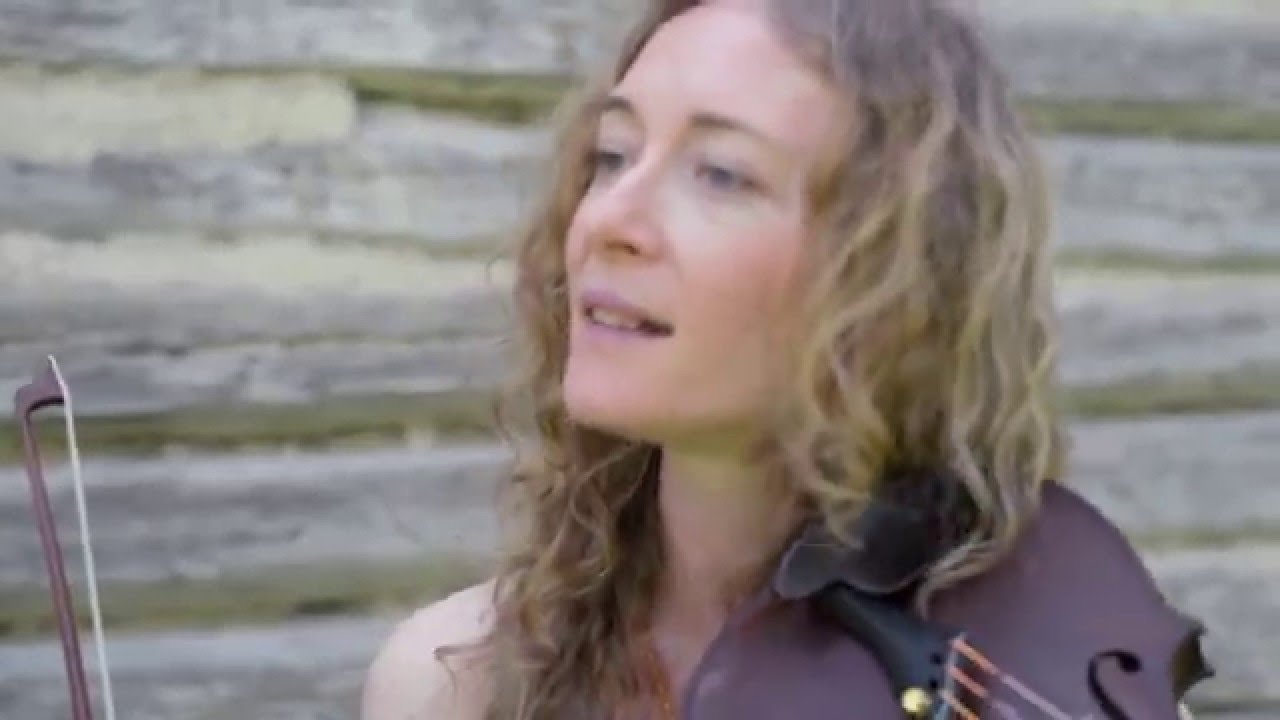 Little Bird - Dan Frechette & Laurel Thomsen