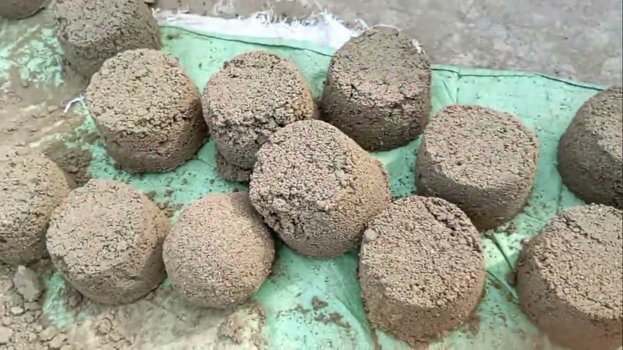 Yellow 💛 with grey sandy clay look very dustyy shapes vlogs crumbles 🤤