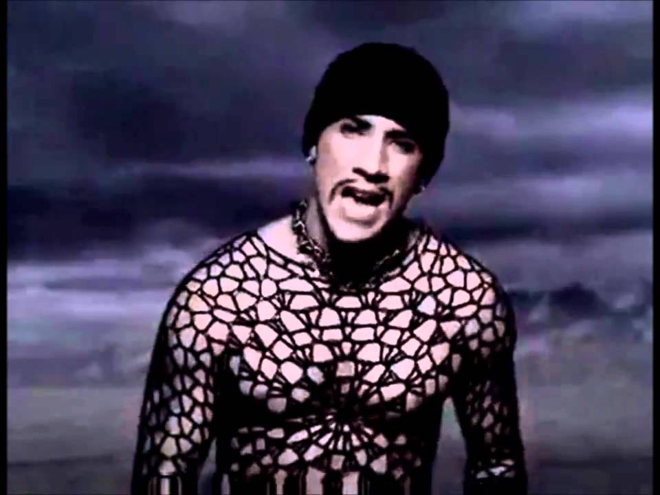 Drowning - Backstreet Boys (Chipmunk Style)