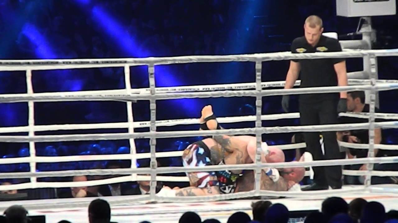 KSW 26 Runda I  MARCIN R&Oacute;ŻALSKI VS NICK ROSSBOROUGH