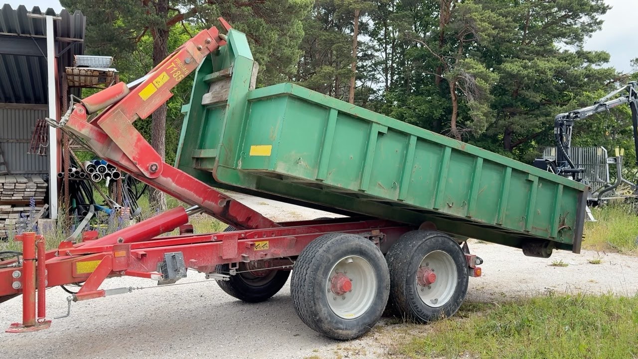 Köp Lastväxlarvagn Pronar T185 med flak på Klaravik
